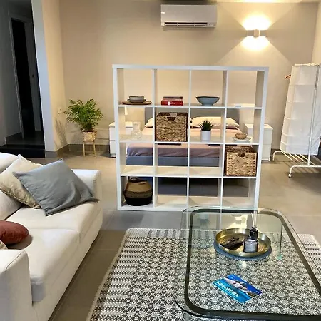 Loft Incantevole A Cagliari In Zona Residenziale Exterior photo